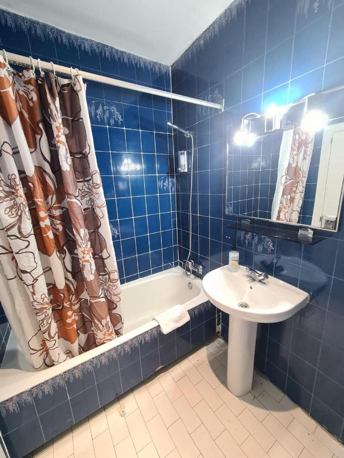 Hostal Santa Barbara Madrid Dış mekan fotoğraf