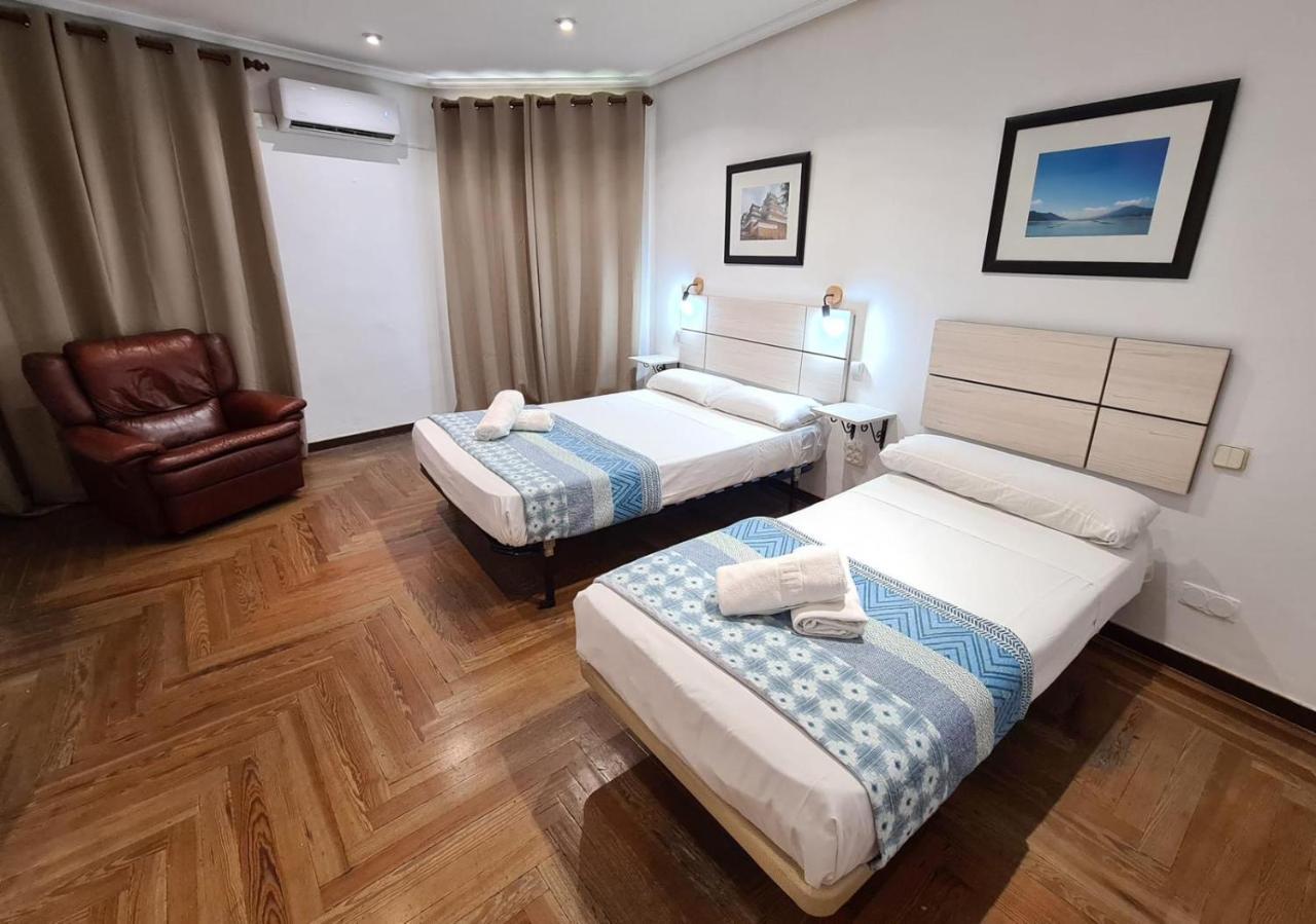 Hostal Santa Barbara Madrid Dış mekan fotoğraf